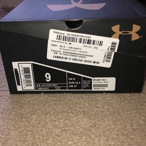 Under Armour clutch fit drive 2 basketball shoes